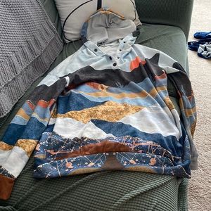 misslook desert scene hoody size medium